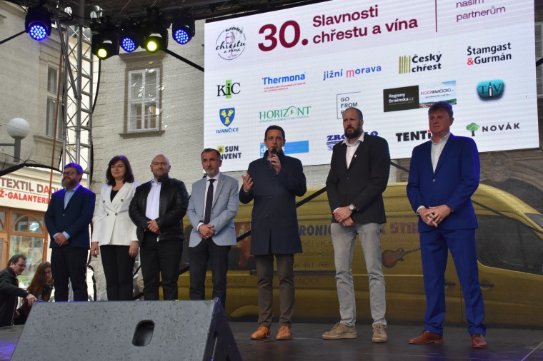 Slavnosti chřestu a vína 2024 (foto 3)