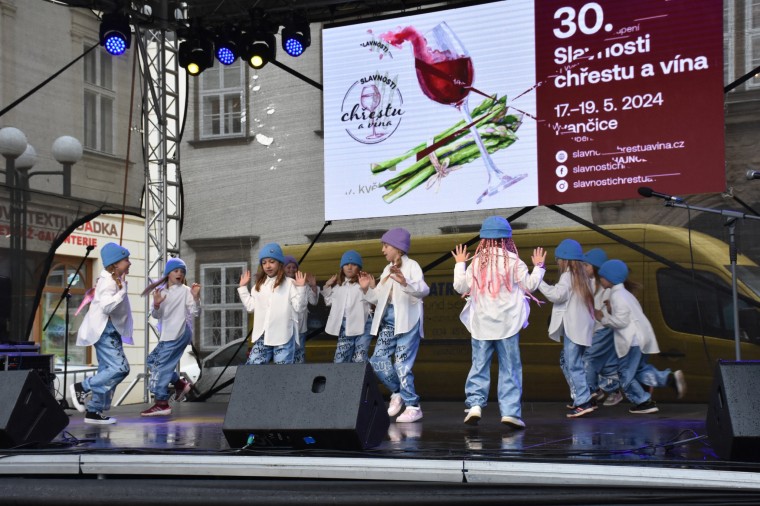 Slavnosti chřestu a vína 2024 (foto 6)