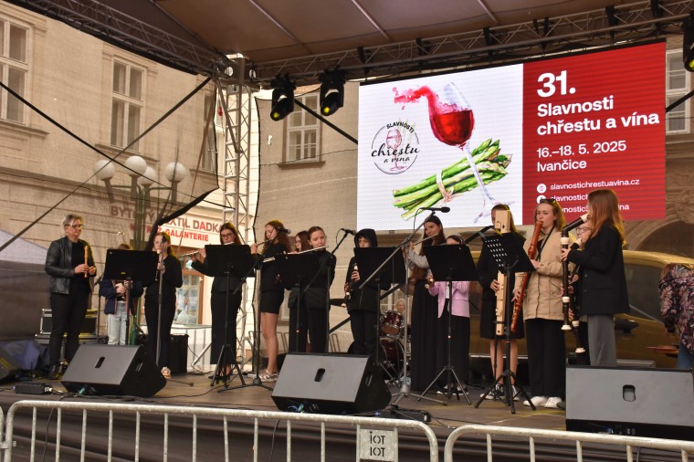 Slavnosti chřestu a vína 2025 (foto 28)