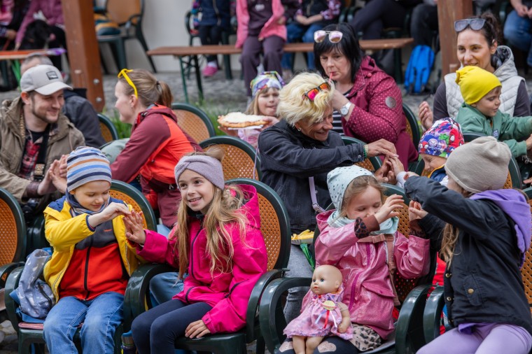 Slavnosti chřestu a vína 2025, foto Majda Slámová (foto 20)