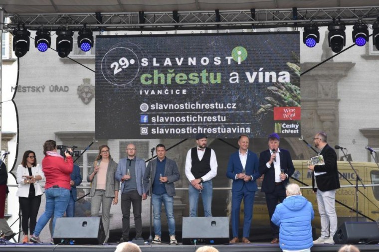 Slavnosti chřestu a vína 2023 (foto 40)