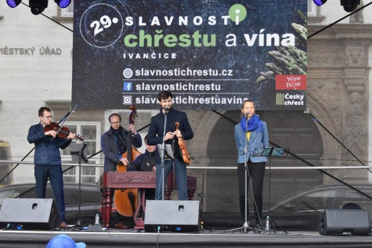 Slavnosti chřestu a vína 2023 (foto 46)