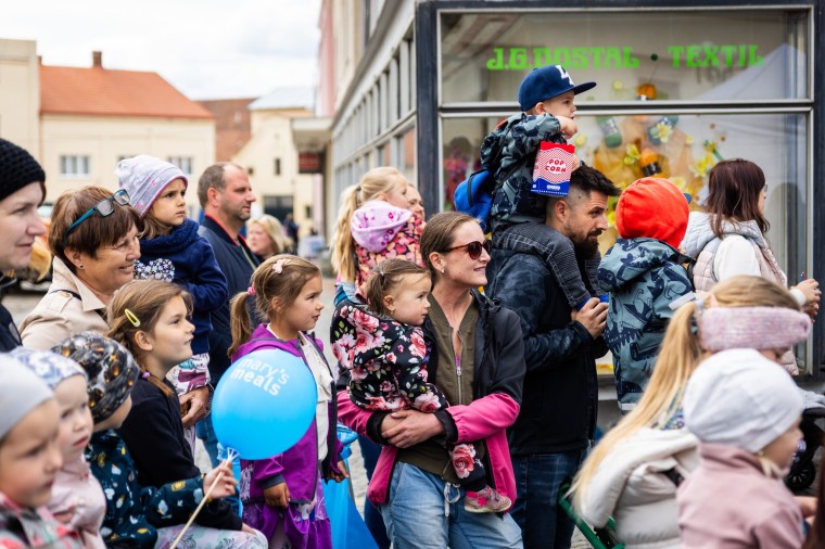 Slavnosti chřestu a vína 2025, foto Monika Búryová (foto 78)