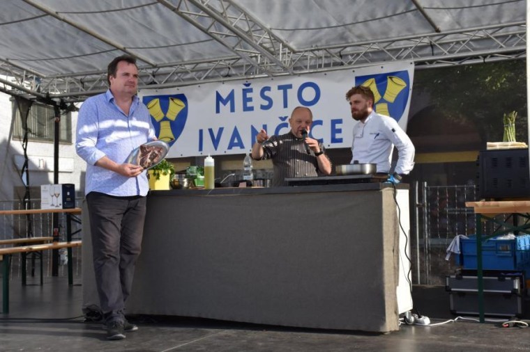 Slavnosti chřestu a vína 2022 (foto 12)