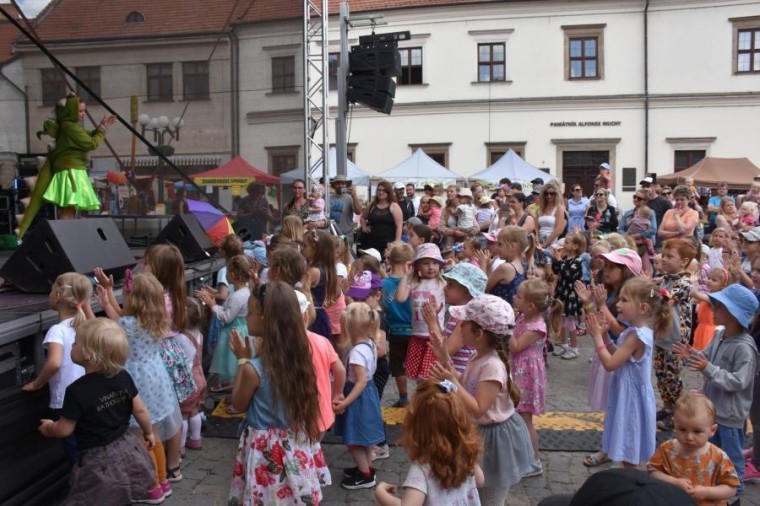 Slavnosti chřestu a vína 2022 (foto 13)