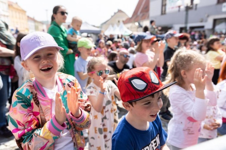 Slavnosti chřestu a vína 2023, foto Majda Slámová (foto 39)