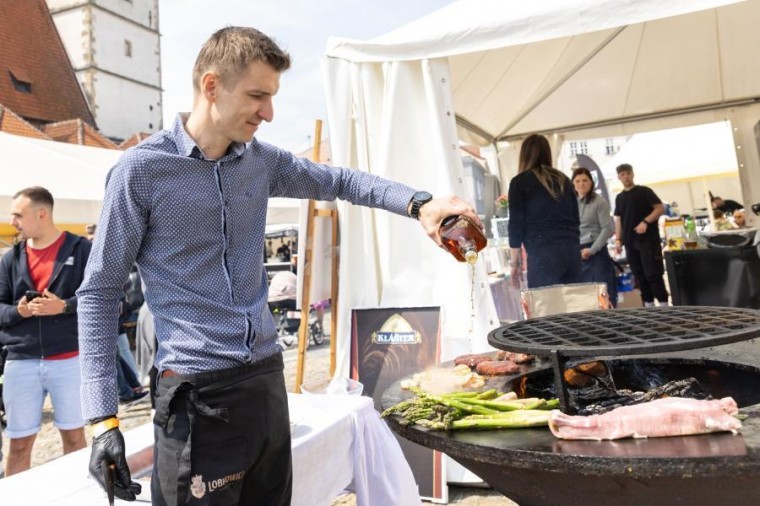 Slavnosti chřestu a vína 2023, foto Majda Slámová (foto 49)