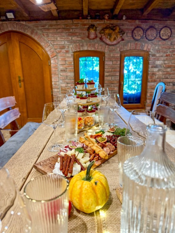 Vinařství LARA (Moravský Krumlov) (foto 1)